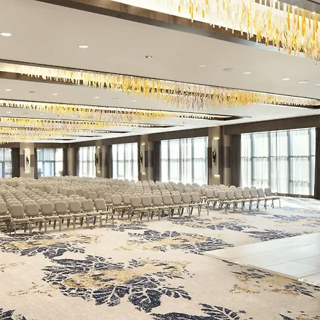 Sheraton Grand Atasehir 5* Istanboel