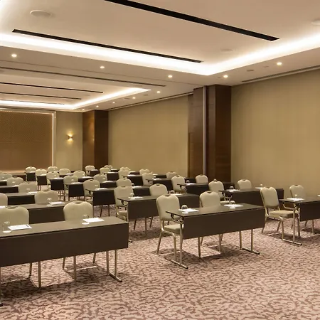 Hotel Sheraton Grand Atasehir Istanboel