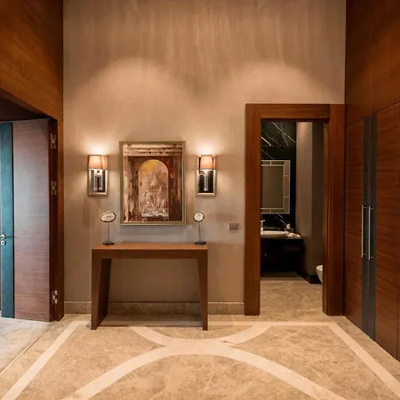 Отель Sheraton Grand Atasehir Стамбул