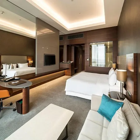 Отель Sheraton Grand Atasehir Стамбул