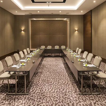 Sheraton Grand Atasehir 5* イスタンブール